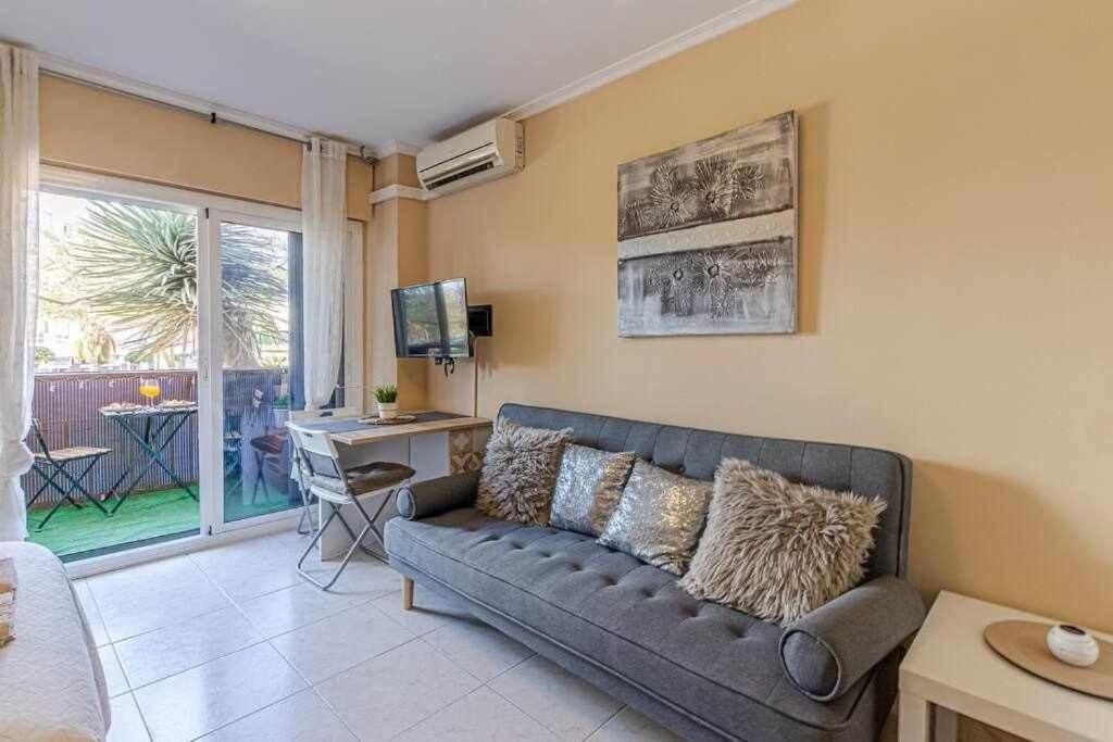 797 Holiday Rentals - Equipado Estudio Cerca Del Parque La Paloma Бенальмадена Экстерьер фото