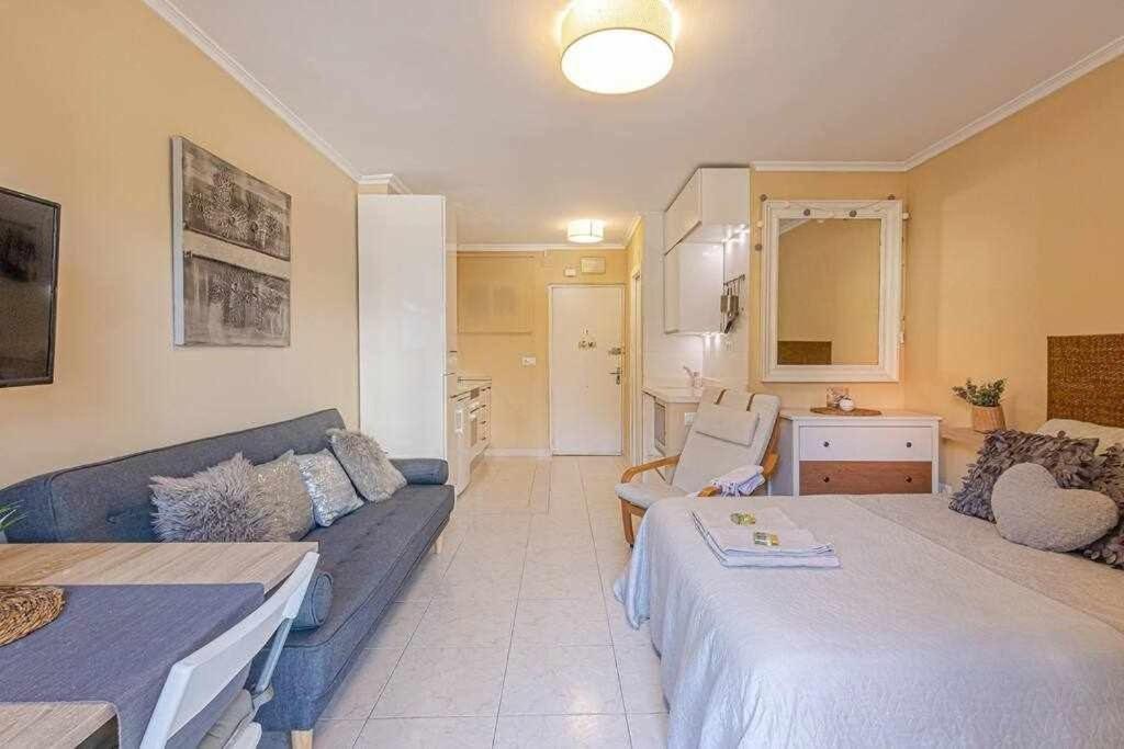 797 Holiday Rentals - Equipado Estudio Cerca Del Parque La Paloma Бенальмадена Экстерьер фото